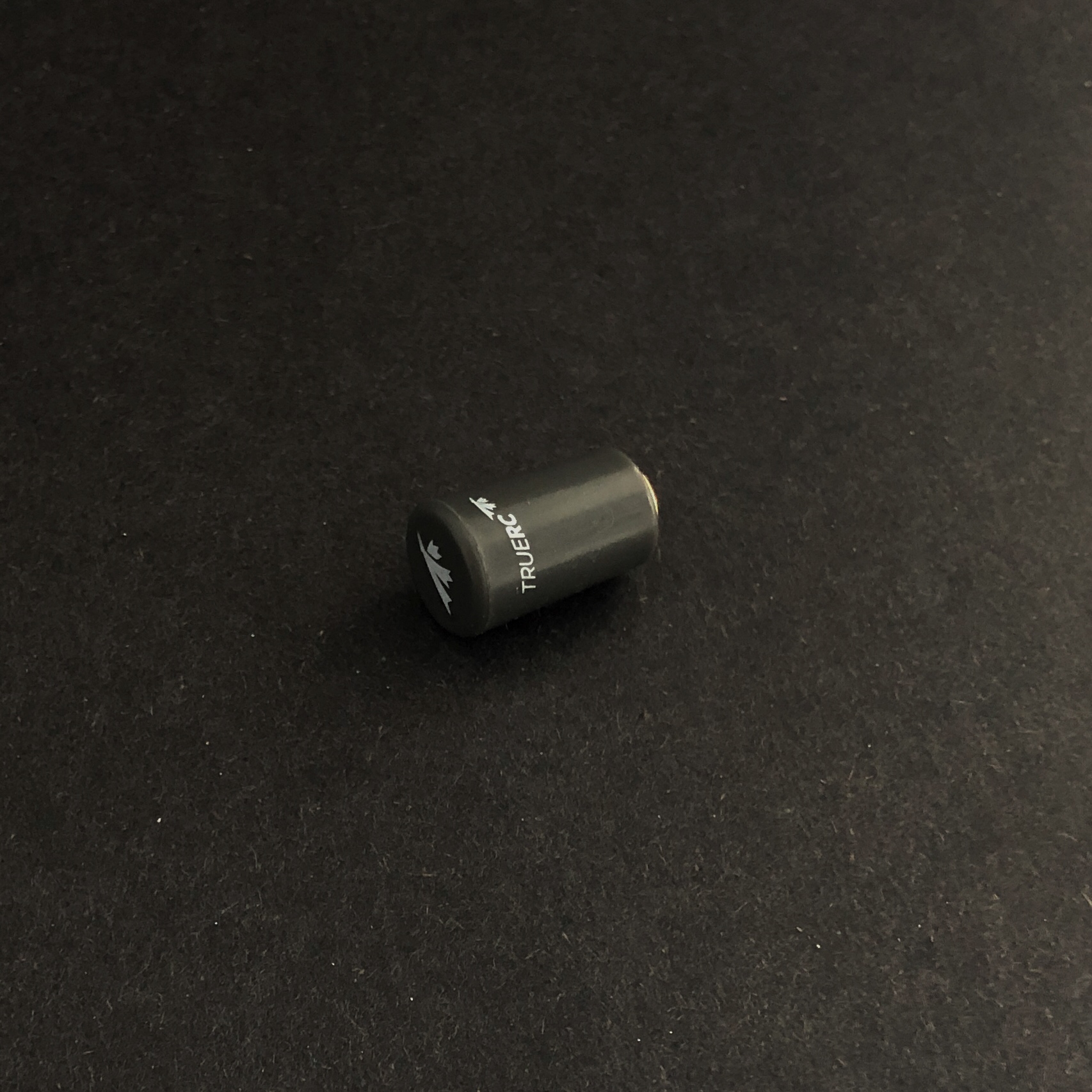 True RC SINGULARITY 5.8 Stubby <b>LHCP</b>