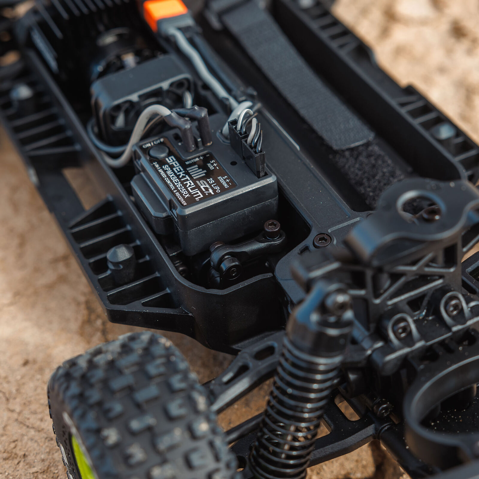 ARRMA MOJAVE GROM MEGA 380 Brushed 4X4 Small Scale Desert Truck RTR with Battery & Charger, Blue/White