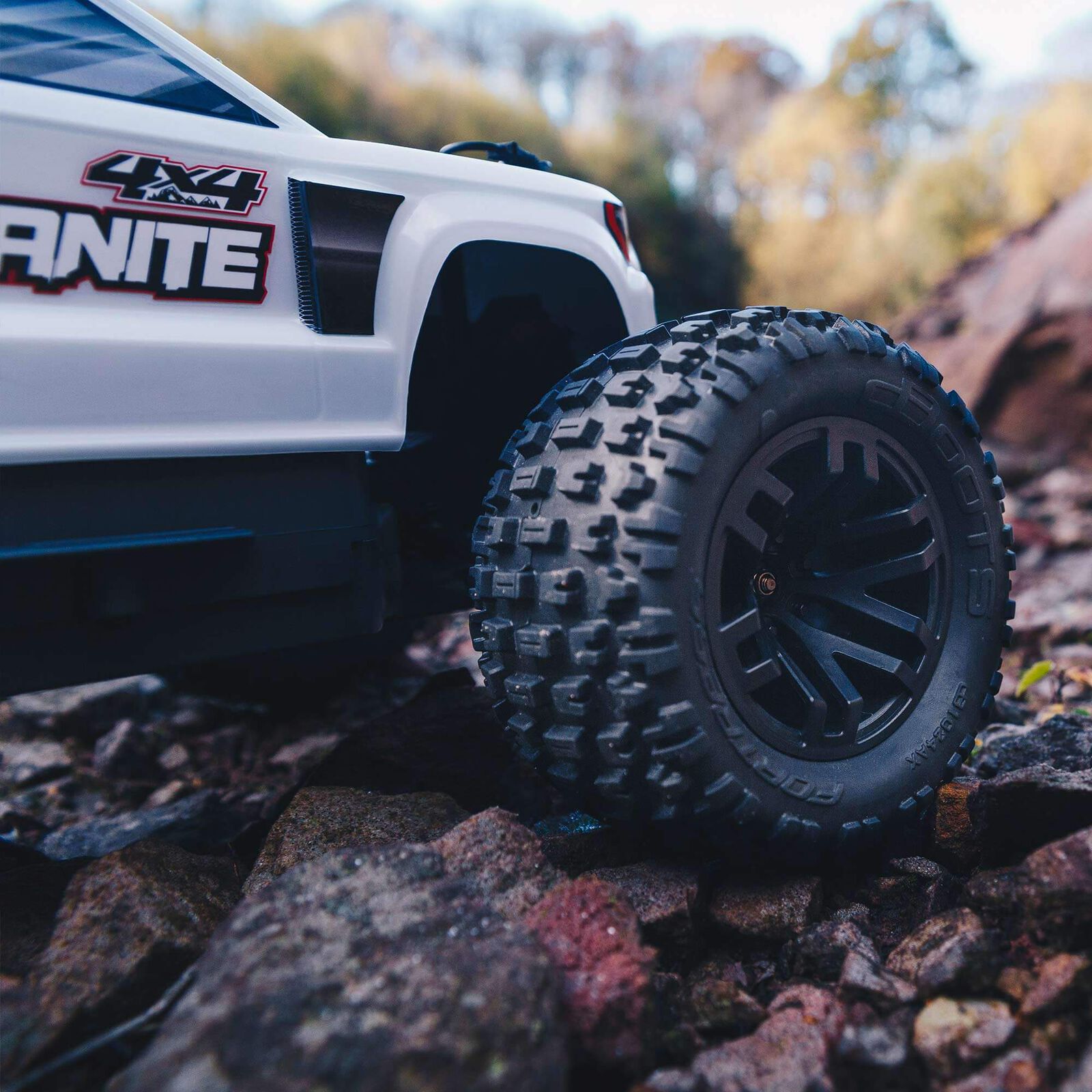 ARRMA 1/10 GRANITE 4X4 MEGA 550 Brushed Monster Truck RTR, Red