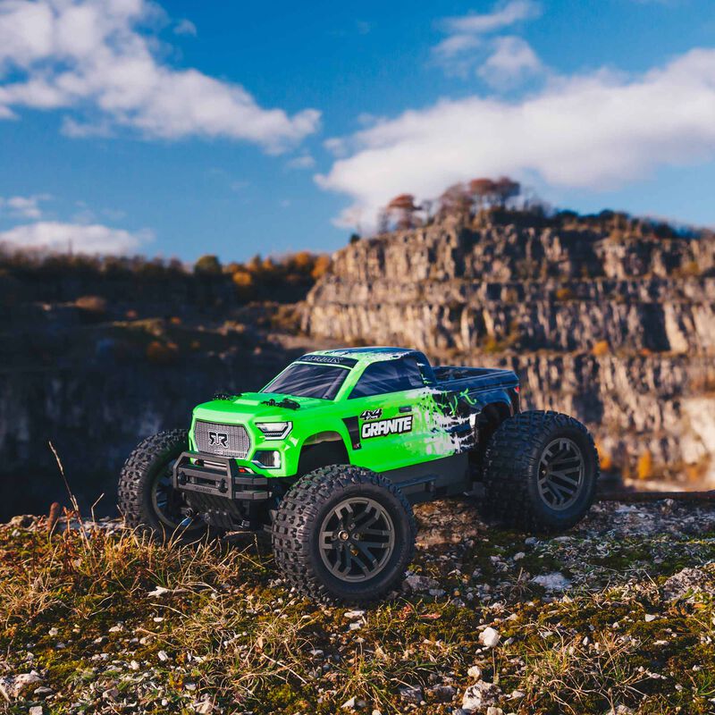 ARRMA 1/10 GRANITE 4X4 V3 3S BLX Brushless Monster Truck RTR, Green