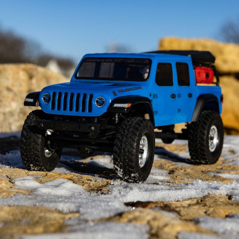 Axial Racing 1/24 SCX24 Jeep JT Gladiator 4WD Rock Crawler Brushed RTR, Blue