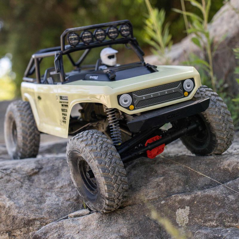 Axial Racing 1/10 SCX10 II Deadbolt 4WD Brushed RTR, Tan