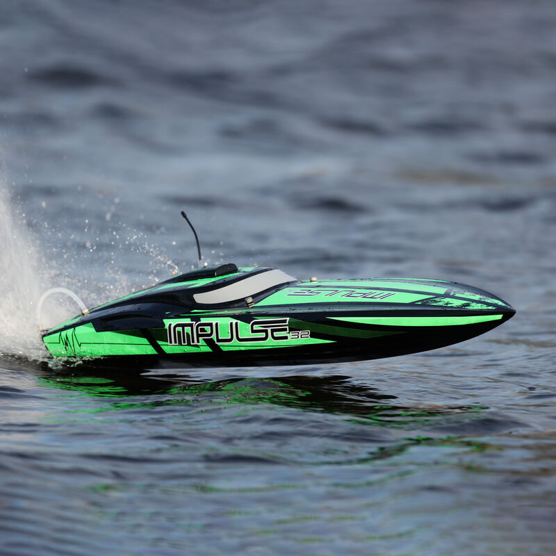 PRO BOAT Impulse 32" Brushless Deep-V RTR with Smart, Black/Green