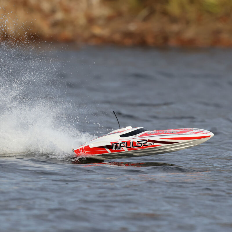 Pro Boat Impulse 32" Brushless Deep-V RTR with Smart, White/Red