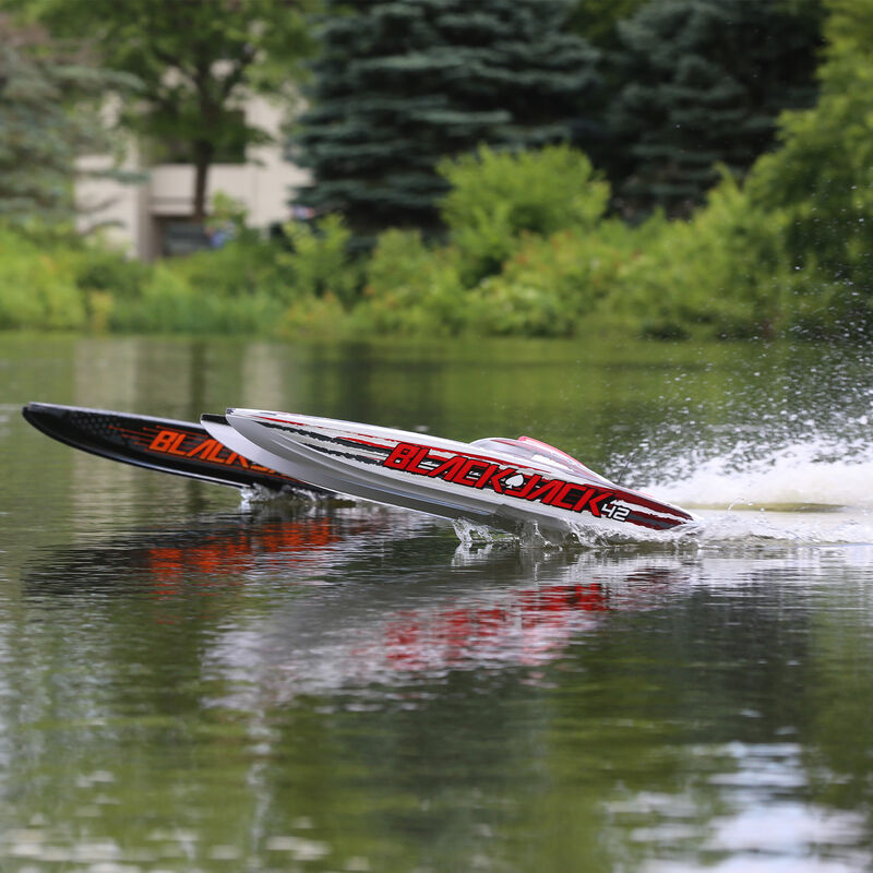 Proboat Blackjack 42" 8S Brushless Catamaran RTR: Black/Orange
