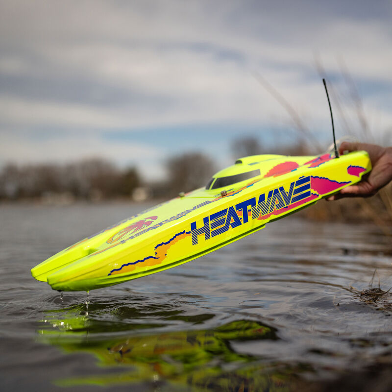 PROBOAT Blackjack 24" V2 Catamaran Brushless: RTR, Heat Wave Visual