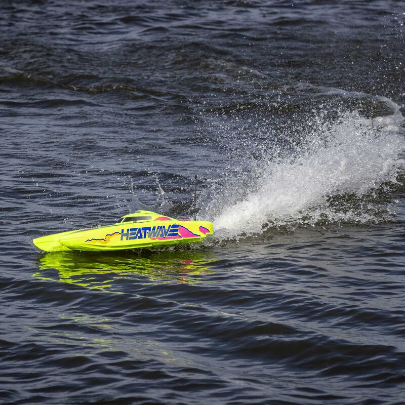 PROBOAT Blackjack 24" V2 Catamaran Brushless: RTR, Heat Wave Visual