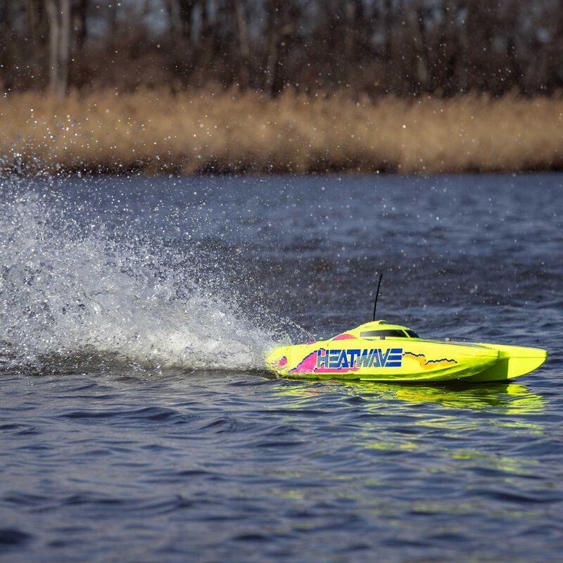 PROBOAT Blackjack 24" V2 Catamaran Brushless: RTR, Heat Wave Visual