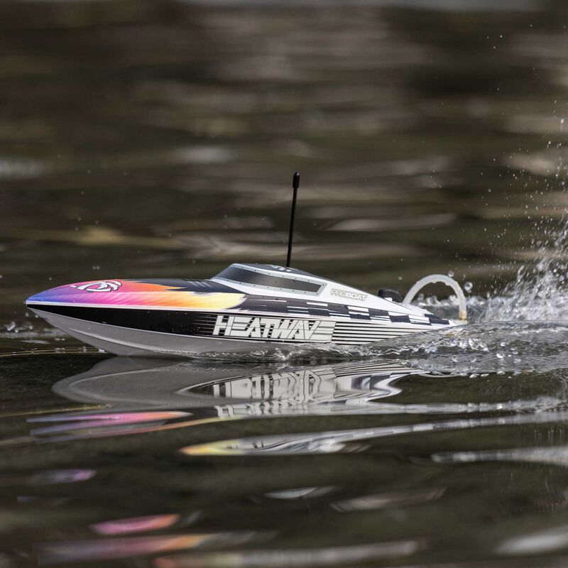 Pro Boat Recoil 2 18" Self-Righting Brushless Deep-V RTR, Heatwave