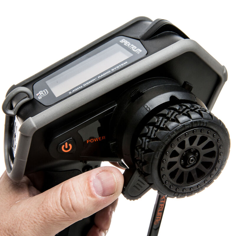 Spektrum DX5 Rugged 5-Channel DSMR Transmitter with SR6200A