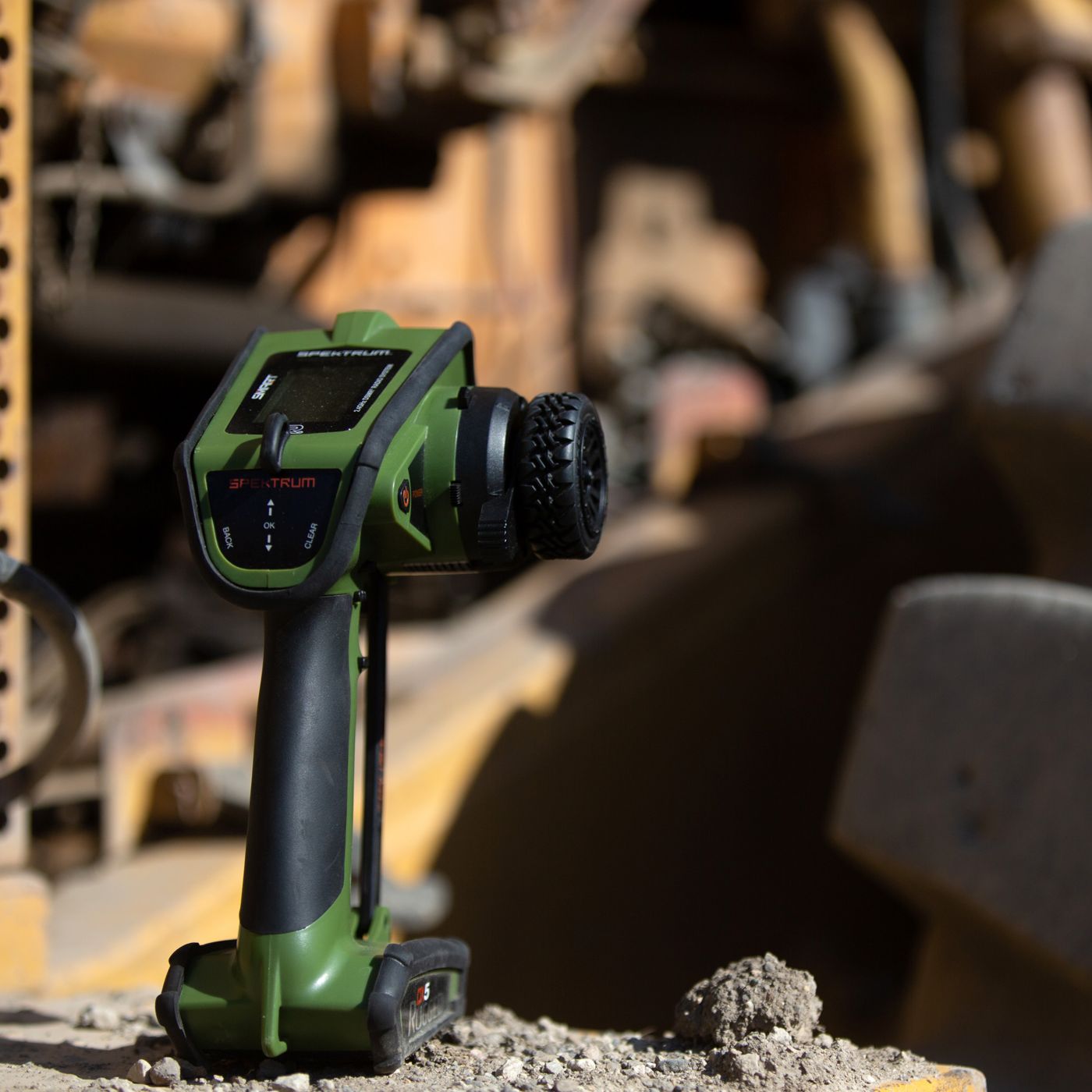 Spektrum DX5 Rugged 5-Channel DSMR Transmitter Only, Green