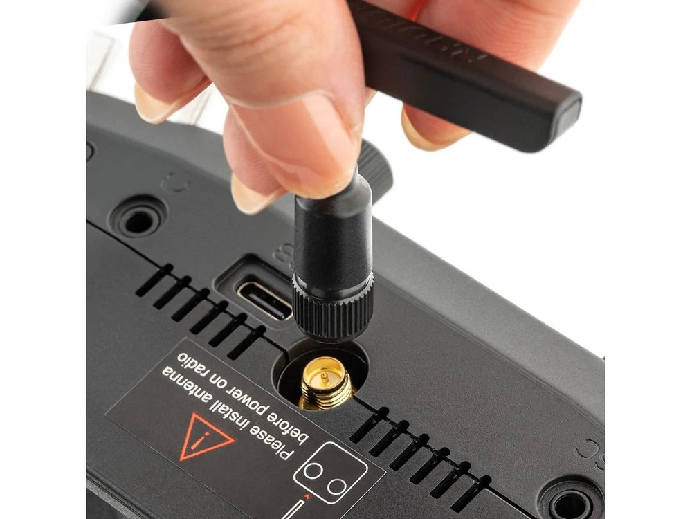 RADIOMASTER BOXER EDGETX <b>EXPRESSLRS</b> RADIO CONTROL SYSTEM