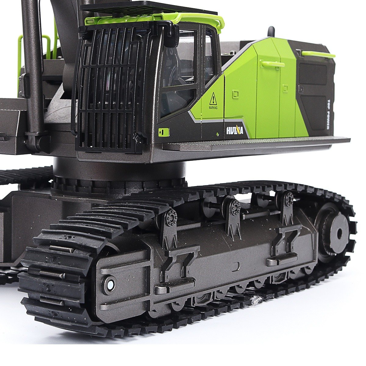 HUINA TOYS 1593 R/C 1/14 2.4Ghz RTR EXCAVATOR W/DIECAST BUCKET